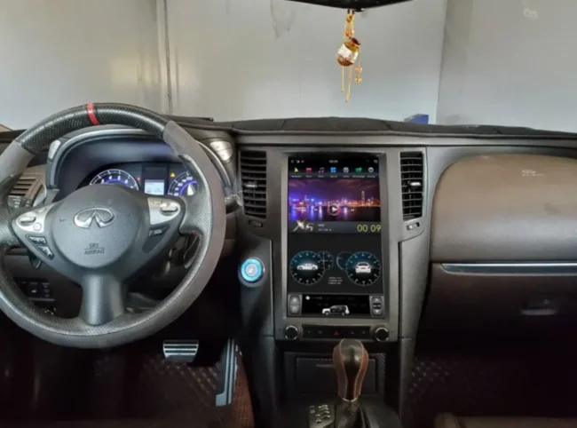 Магнитола для Infiniti FX 2008-2013, QX70 2013-2018 - Kuberg ZF-1828-GE монитор 13.6" в стиле "Тесла" на Android 13, Быстрая, CarPlay, 4G SIM-слот [8/128 ГБ] 