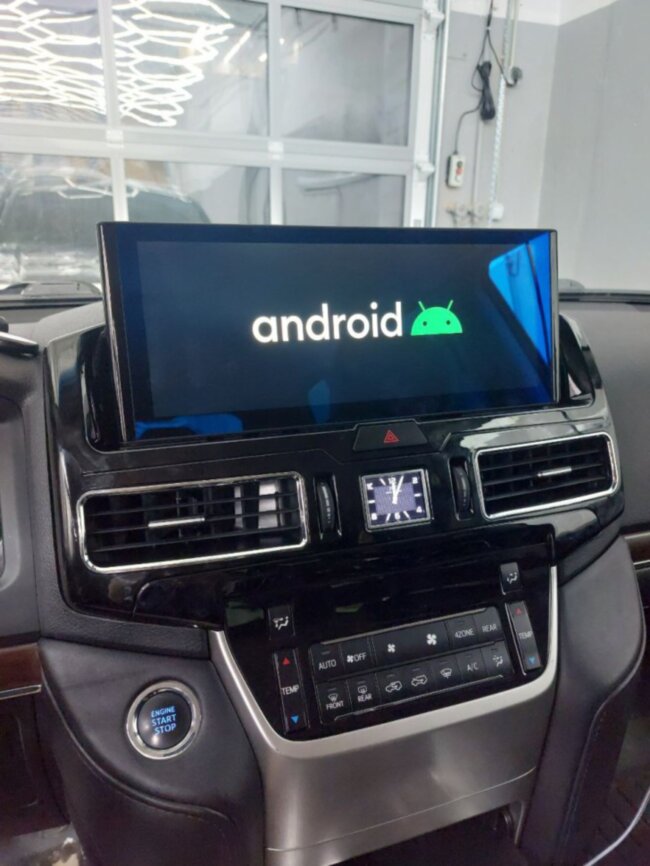 Монитор Android для Toyota Land Cruiser 200 2015+ RDL-LC200 Low