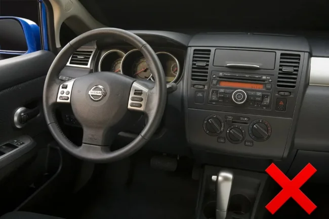 Магнитола для Nissan Tiida 2004-2013 Parafar (cо встроенным модулем для подключения камер 360) на Андроид 13.0 PF393T2XHD360