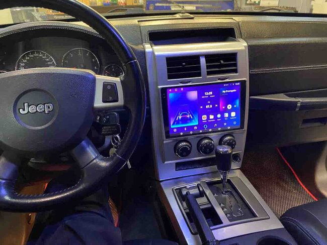 Магнитола для Jeep Liberty (Patriot) 2006-2016 Parafar на Андроид 13.0 PF531RNXAV