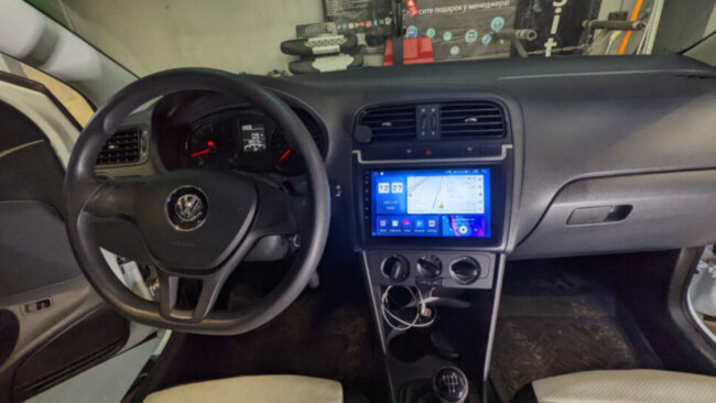 Магнитола для Volkswagen Polo 2009-2020 Parafar на Андроид 12.0 PF968NFX2K360