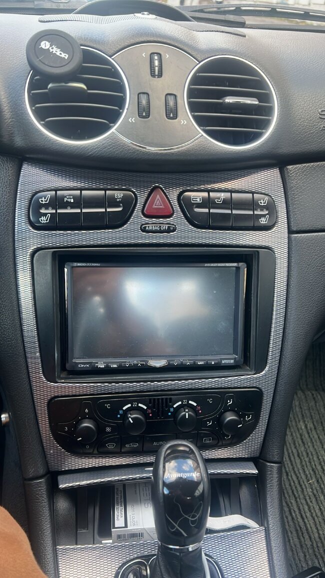 Магнитола для Mercedes-Benz C 2002-2004 / CLK 2002-2006 W203 / W209 Parafar на Андроид 13 PF205XHD